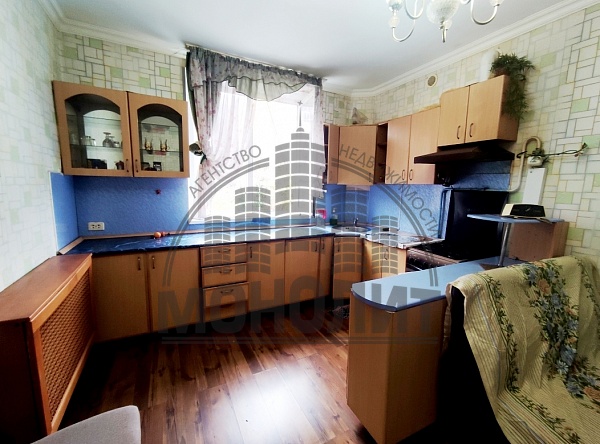 3-к квартира ул. Армавирская (№1206)