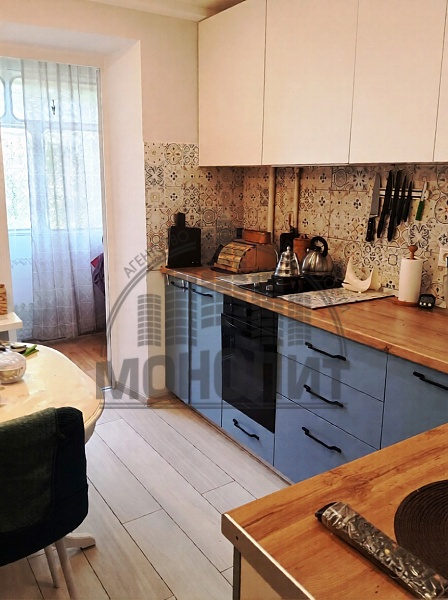 2-к квартира ул. Интернациональная (№1191)