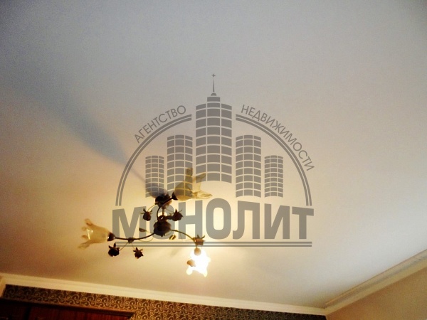 Дом с участком пгт. Новомихайловский (№428)