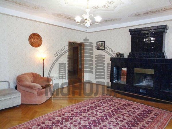 3-к квартира ул. Маяковского (№438)