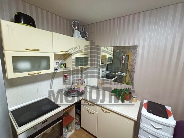 1-к квартира ул. Калараша (№1184)