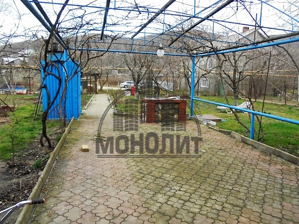 Дом с участком пгт. Новомихайловский (№428)