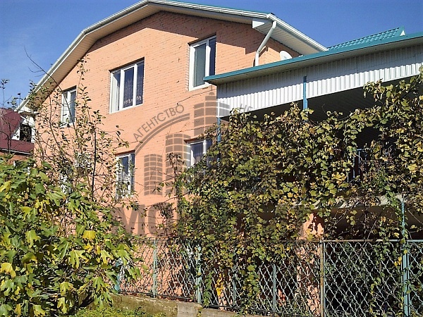 Дом с участком с. Агой