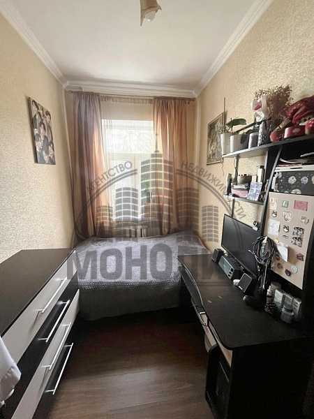 2-к квартира ул. Б.Хмельницкого (№1197)