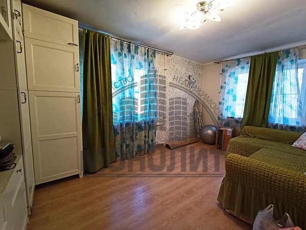 2-к квартира пгт. Новомихайловский