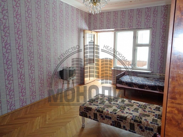 3-к квартира ул. Маяковского (№438)