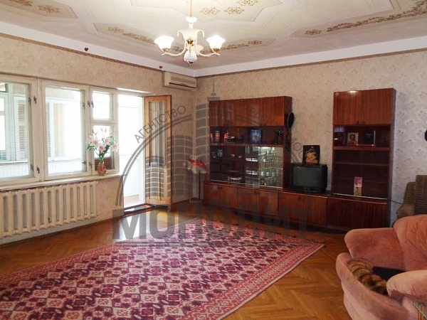 3-к квартира ул. Маяковского (№438)