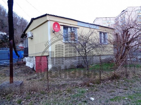 Дом с участком п. Тюменский
